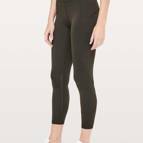 Lululemon‎ In Movement 7/8 Tight *Everlux 25" Size 10 - Picture 1 of 5